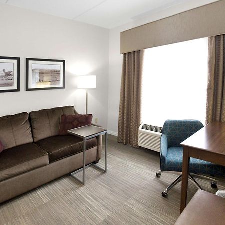 Hampton Inn & Suites - Pittsburgh/Harmarville, Pa Exterior photo